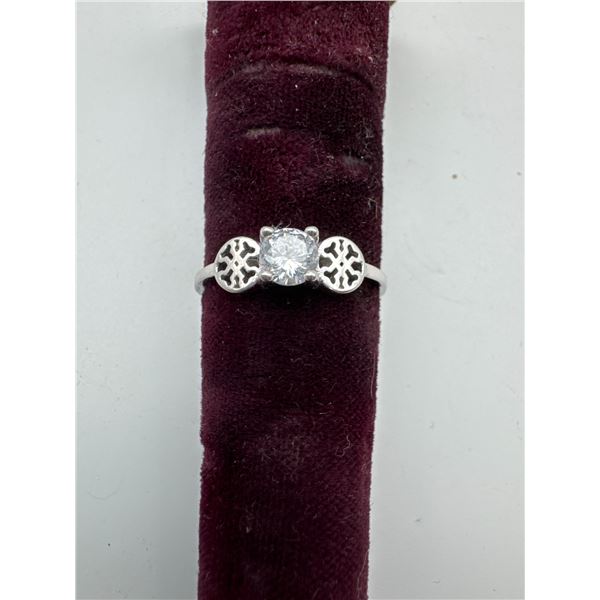 New Sterling silver ladies ring