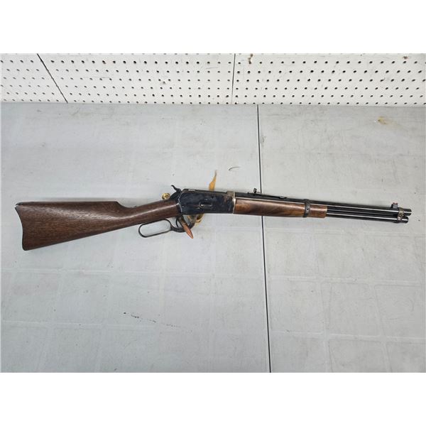 Chiappa model 1892 Saddle ring carbine 44 rem mag (k17-kl42)