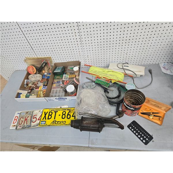 Box of misc garage items, many new