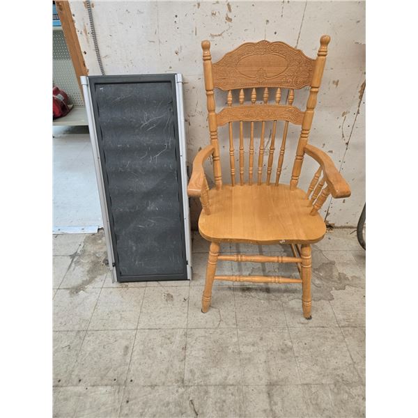 Light oak press back captains chair and dog ramp