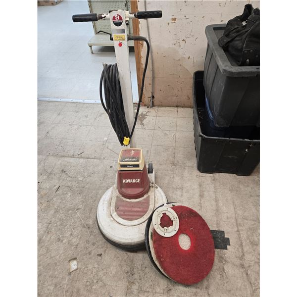 Advance floor machine