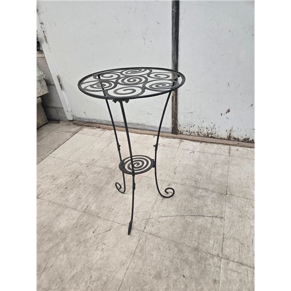 ornamental plant stand