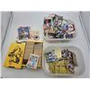 Image 1 : 1 box one and a half containers of baseball cards