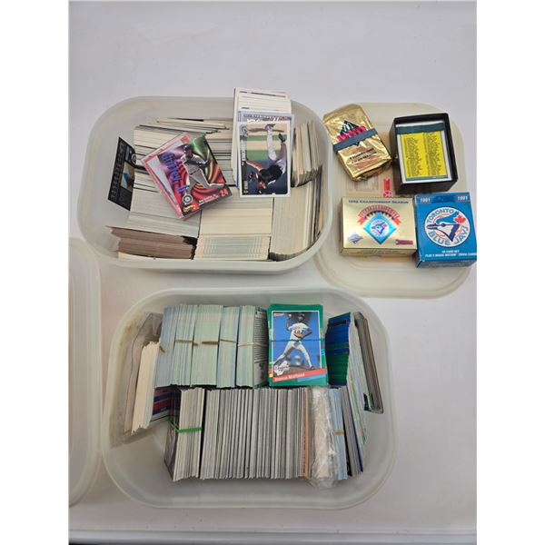 2 containers of baseball cards
