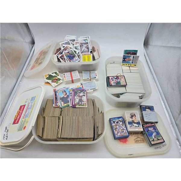 3 large tubs of baseball cards
