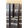 Image 2 : BAY OF 8 UNIFORM LOCKERS