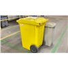 Image 3 : SPILL CLEAN UP KIT AND 3 WASTE BINS