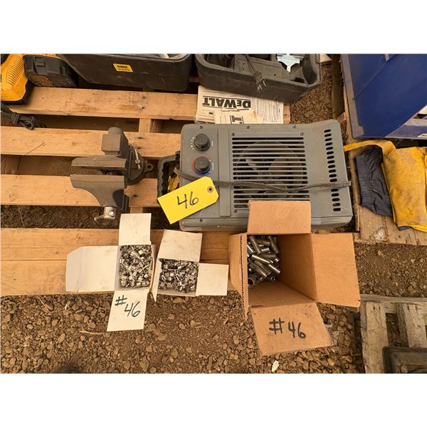 Small Vice, Fan, Clips