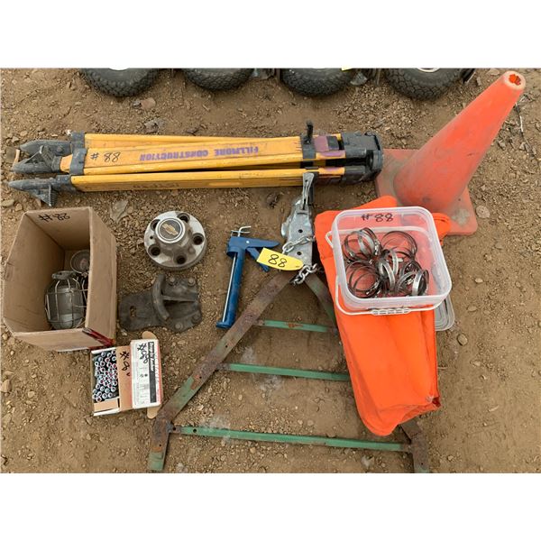 Tripod, Clamps, Pylon's & misc.,
