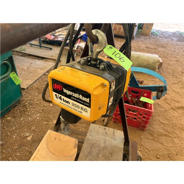 1/4 Ton Chain Hoist (needs repair)