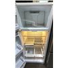 Image 2 : GE SWING OUT FRIDGE 28"W