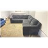 Image 2 : 2-PC FABRIC SECTIONAL SOFA