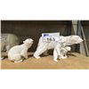 Image 4 : SHELF OF DECORATIVE POLAR BEARS