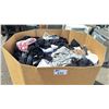 Image 2 : GAYLORD BOX OF ASSORTED CLOTHING