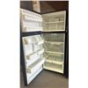 Image 2 : BLACK WHIRLPOOL 28"W REFRIGERATOR