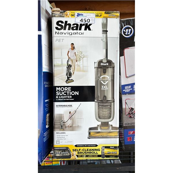 SHARK NAVIGATOR PET VACUUM