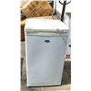 Image 1 : CLAIRLONE WHITE BAR FRIDGE