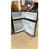 Image 2 : HAMILTON BEACH STAINLESS STEEL BAR FRIDGE