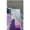 Image 2 : PALLET OF - POTS/PANS, LUNCH KITS, STORAGE BINS, BLANKETS, VERTICAL ORGANIZER, CASSEROLE DISH WITH