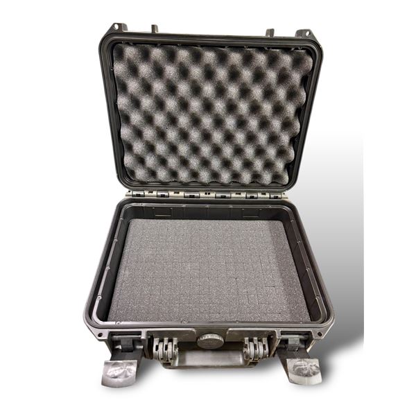 Hard Shell Padded Locking Travellers Case