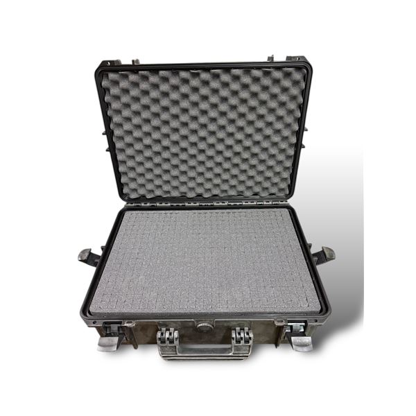 Hard Shell Padded Locking Travellers Case