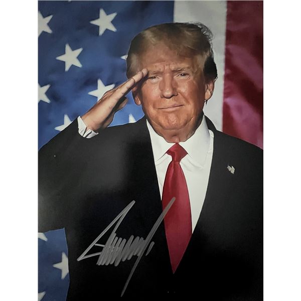 US President Donald Trump signed photo
