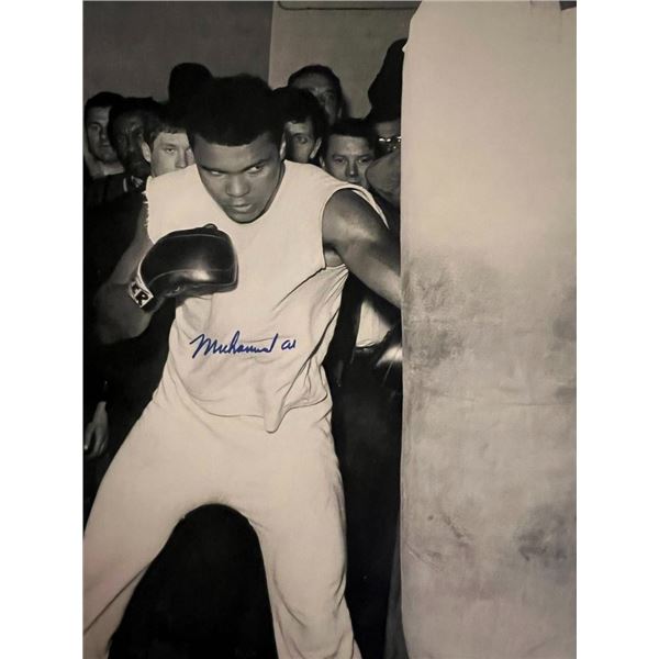 Muhammad Ali signed photo