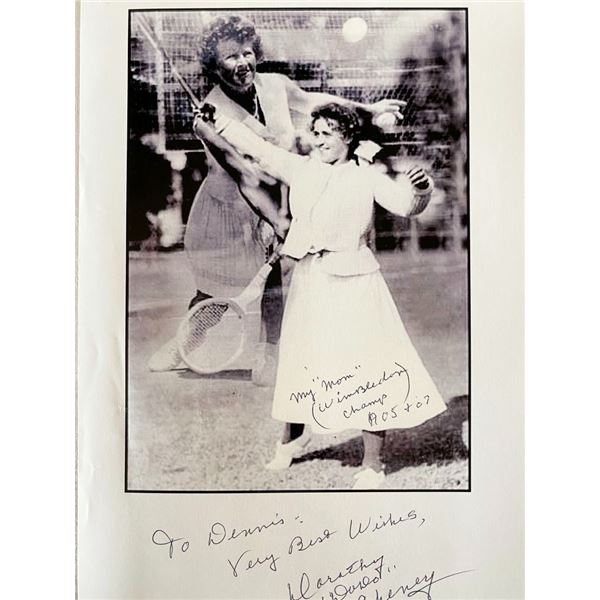 1946 Wimbledon Champion  Dorothy Cheney Signed Photo