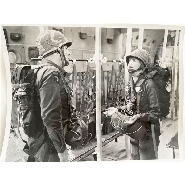 Private Benjamin Goldie Hawn unsigned movie photo