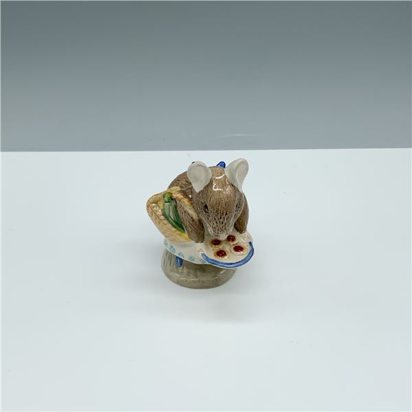 Royal Albert Beatrix Potter Figurine, Appley Dapply