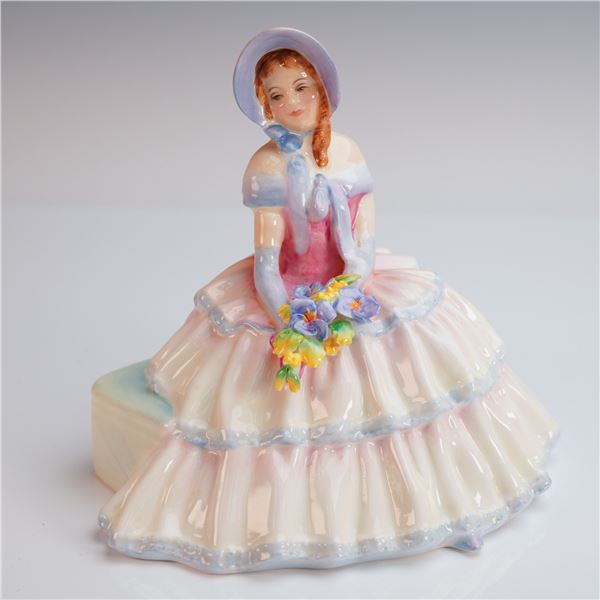 Royal Doulton Porcelain Figurine, Daydreams HN1731