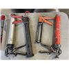 Image 2 : TRAY OF AEROSOL ADHESIVE ENAMEL AND FOUR CAULKING GUNS