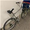 Image 8 : SILVER CCM BIKE