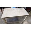 Image 2 : ARBORITE DINING TABLE