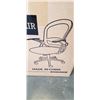 Image 2 : BRAND NEW MESH BACK OFFICE CHAIR, GREY AND WHITE, RETAIL $249