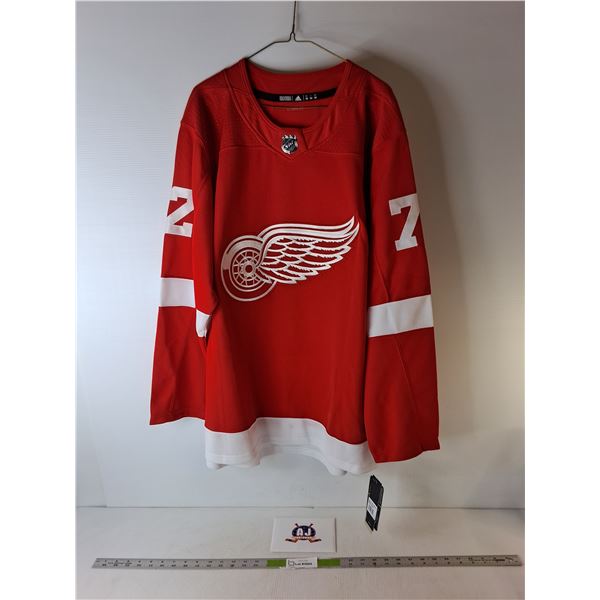 Andreas Athanasiou Autographed Detroit Red Wings Jersey with Certificate of Authenticity- 54