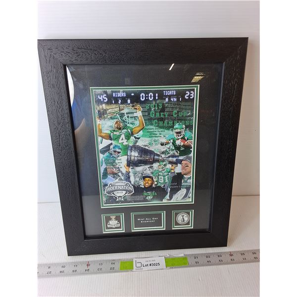 2013 Saskatchewan Roughriders Grey Cup Champions Framed Photo 16.5" x 13.5"