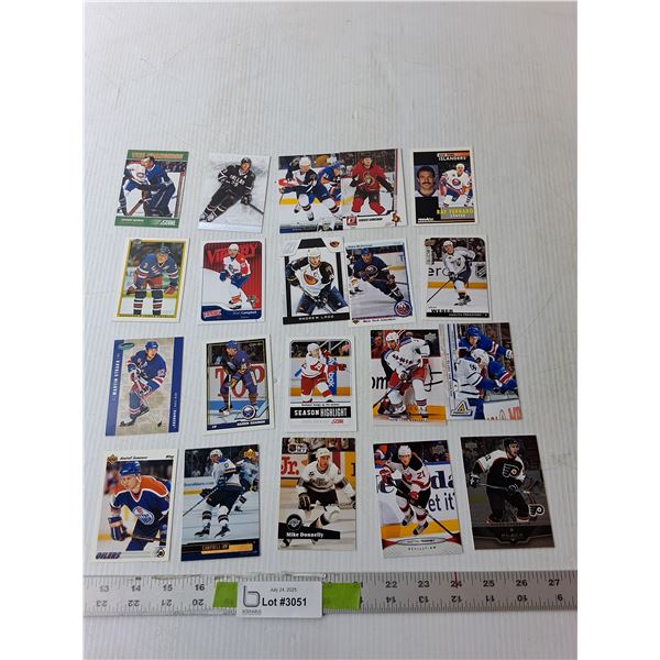 (20) Professional Hockey Cards, Cannot Authenticate