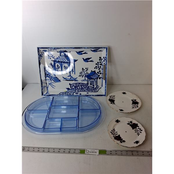 (2) Plastic Food Trays Up to 19.5" x 14", (2) Tiered Plates