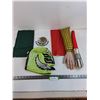 Image 1 : Mexican Flag, Cushion Light Sabre, Luchidor Mask, Gag Arm