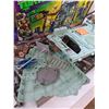 Image 3 : Nickelodeon Teenage Mutant Ninja Turtles Action Figures Play Set  -  PICK UP