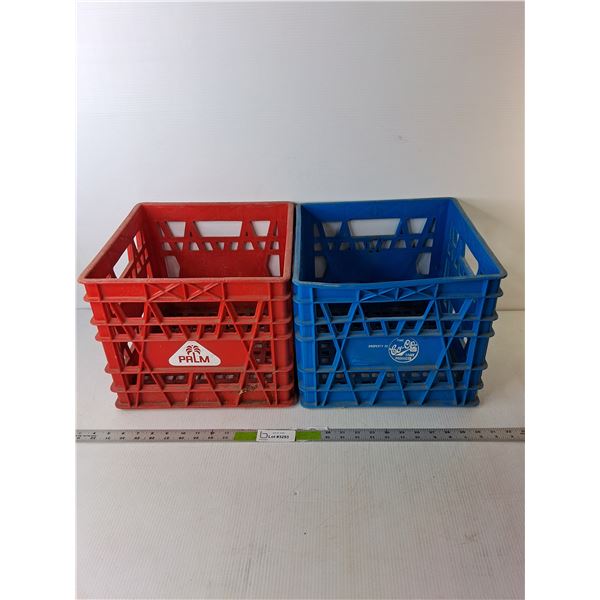 (2) Vintage Milk Crates 11" x 13" -  PICK UP