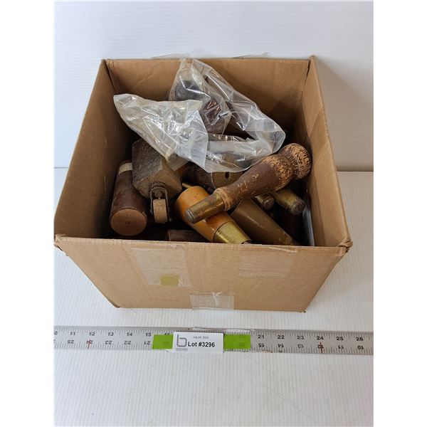 Box of Furniture Legs- Varying Sizes