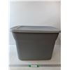 Image 1 : Sterilite Plastic Storage Container - 16x20x16" - PICK UP ONLY