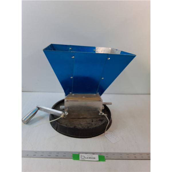 KegLand Malt Muncher- Works With Hand Crank Or Drill
