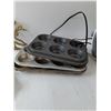 Image 3 : Black And Decker Iron, (3) Muffin Pan, Tree wall Decor & Power Bar