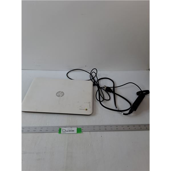 White Hp Chrome Laptop- Has Charger- Turns On - As Is