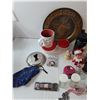 Image 2 : Water Bottle, Cups, Container, Christmas Decorations, Note Book, Eye Shadow, Metal Tray & Sunflower 