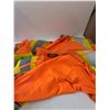 Image 4 : Tire Tube, (2) Orange Safety Vests, Maxtrax Cast