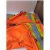 Image 6 : Tire Tube, (2) Orange Safety Vests, Maxtrax Cast